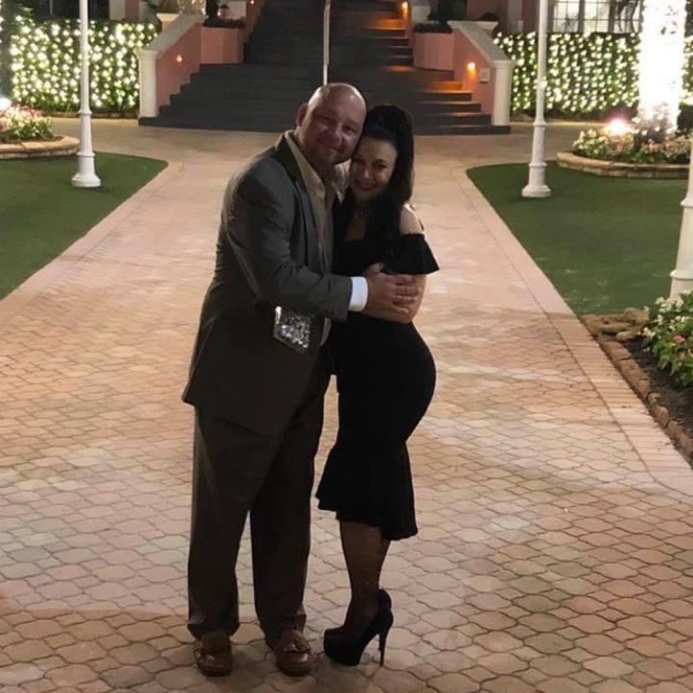 Off the shoulder bodycon bottom ruffle dress